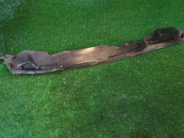 2008 Infiniti G35sx RH Passenger Fender Hood Seal