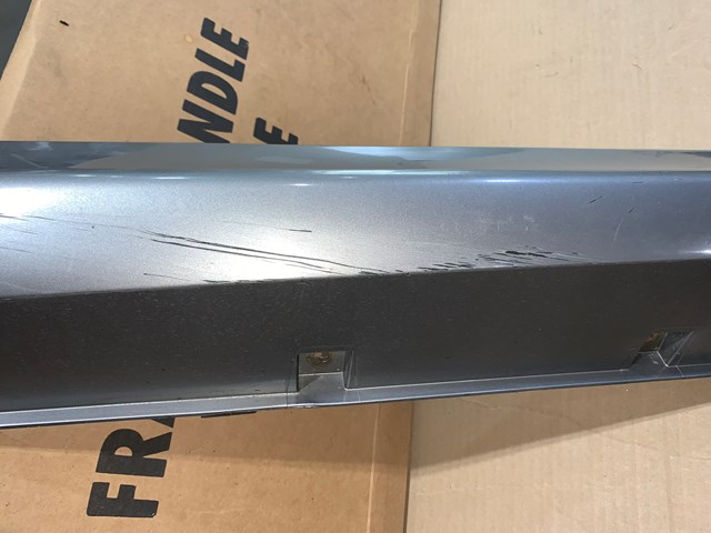 2008 Infiniti G35x Sport Sedan RH Passenger Side Skirt