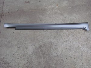 2008 Infiniti G35x Sport Sedan RH Passenger Side Skirt