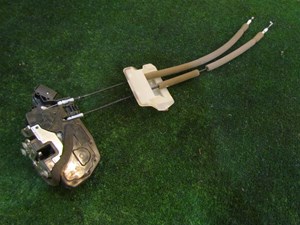 2008 Infiniti G35XS Passenger Front Door Lock Actuator
