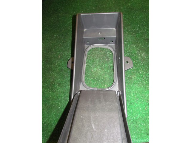 2008 Infiniti G35xS Trunk Pass Through w/Seal 79922 JK000