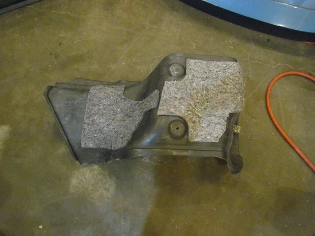 2008 Infiniti G35xS Sedan Rear RH Trunk Moulding