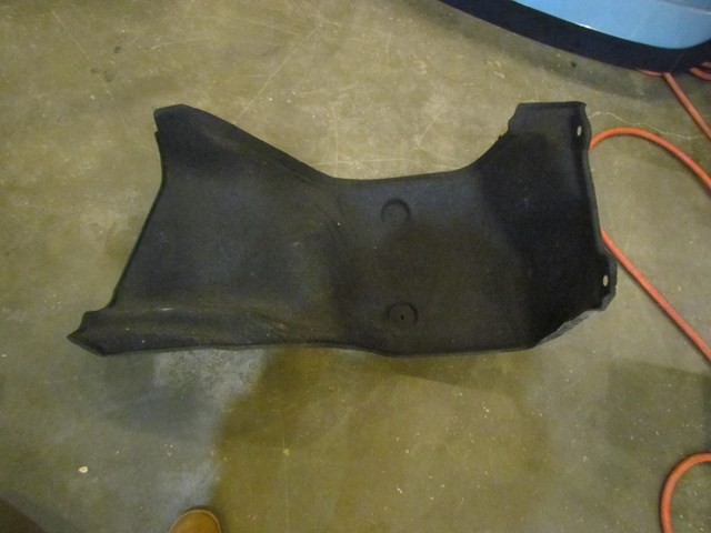 2008 Infiniti G35xS Sedan Rear RH Trunk Moulding
