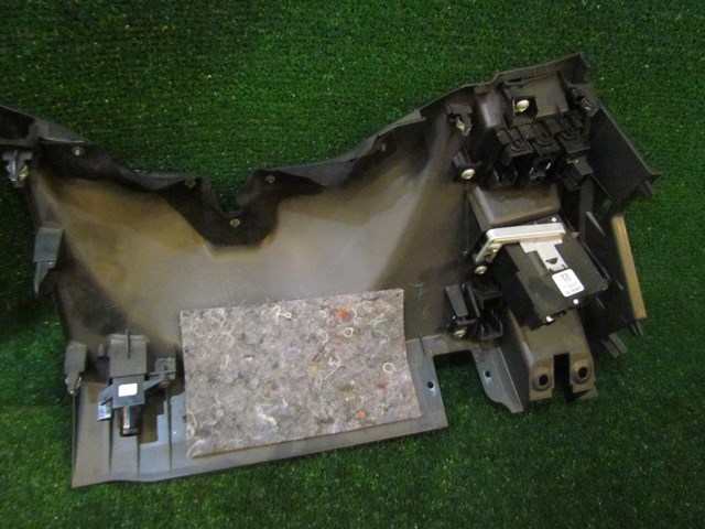 2008 Infiniti G35xS Under Steering Column Dash Panel 68106 JK600