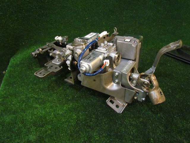 2008 Infiniti G35xS Steering Column