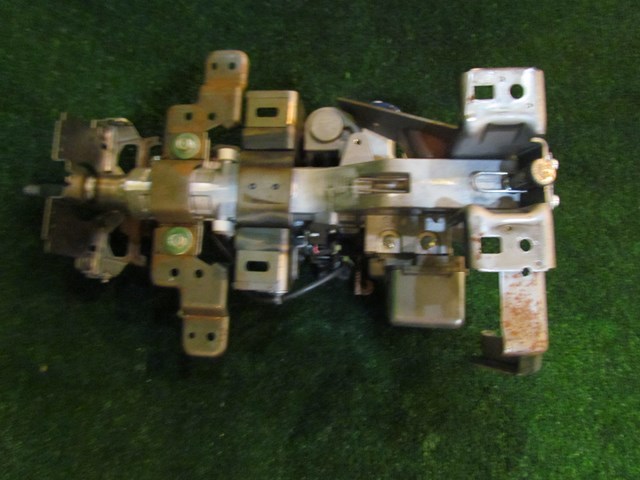 2008 Infiniti G35xS Steering Column