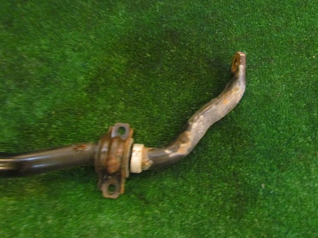 2008 Infiniti G35xS Front Sway Bar