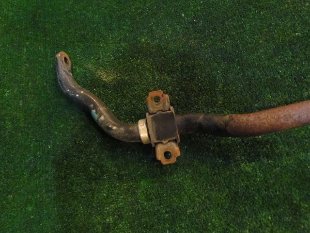 2008 Infiniti G35xS Front Sway Bar