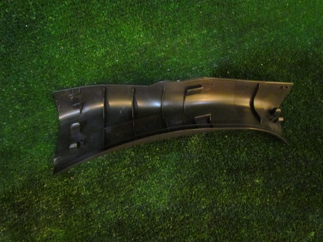 2014 Nissan Juke Nismo RS Rear LH Door Sill 769B7 1KA0A