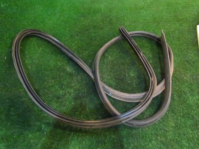 2014 Nissan Juke Nismo RS Hatch Seal