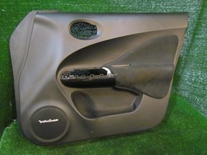 2014 Nissan Juke Nismo RS Front RH Door Panel