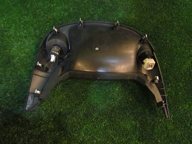 2014 Nissan Juke Nismo Power Outlet & USB Panel 68252 1KA0A