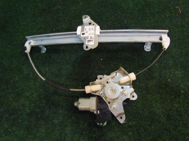 2014 Nissan Juke Nismo RS Front LH Window Motor & Regulator