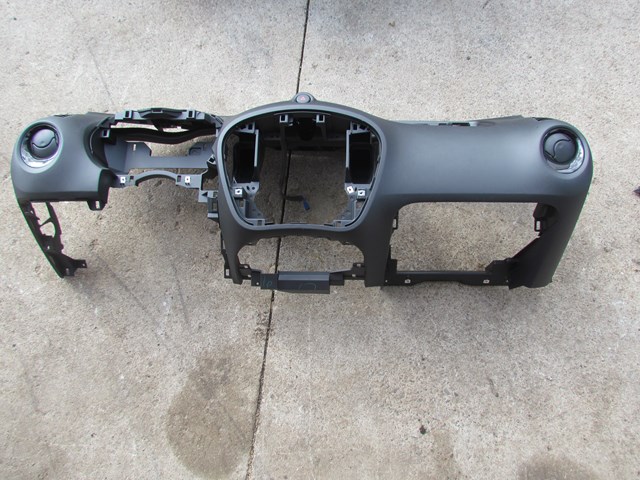 2014 Nissan Juke Nismo RS Dash Board