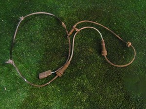 2014 Nissan Juke Nismo RS Front RH ABS Sensor 47910 1KAoA