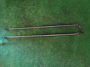 2014 NIssan Juke Nismo RS Hatch Strut Set 90450 1KA2A