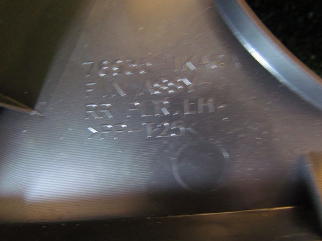 2014 Nissan Juke Nismo RS Rear LH Seat Belt Trim 76935 1KA0A