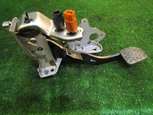 2014 NIssan Juke NIsmo RS Brake Pedal