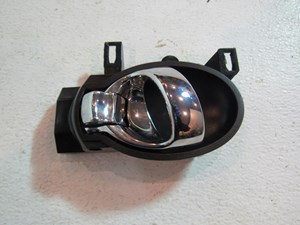 2014 Nissan Juke Nismo RS Rear RH Interior Door Handle