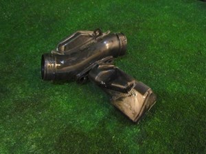 2005 Infiniti G35 Coupe Air Intake Tube