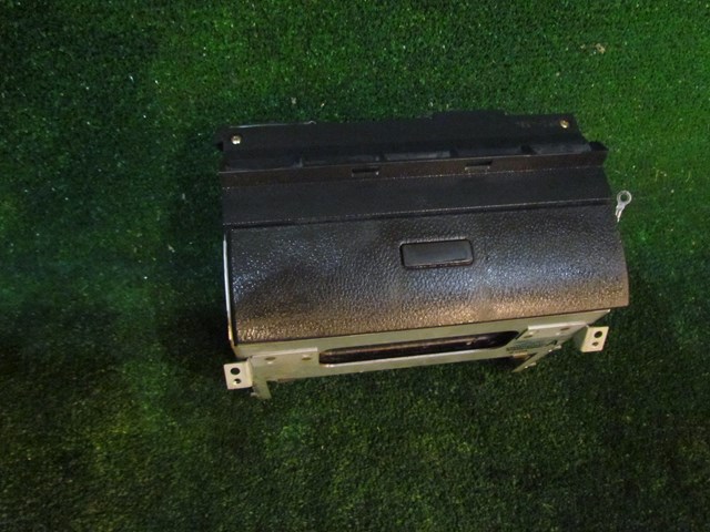 2005 Infiniti G35 Coupe Center Dash Navigation Screen 28086 7W000