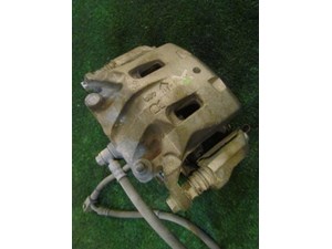 2005 Infiniti G35 Coupe Front RH Passenger Caliper