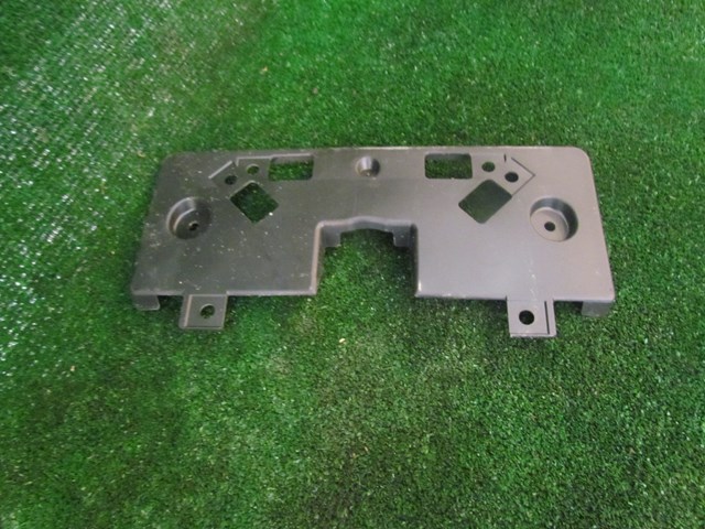 2008 Infiniti G35 Coupe Front License Plate Bracket