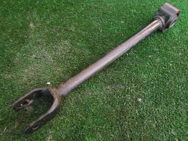 2005 Infiniti G35 Rear Driver LH Trailing Arm