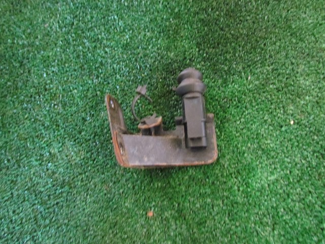 2005 Infiniti G35 Coupe Hood Sensor 