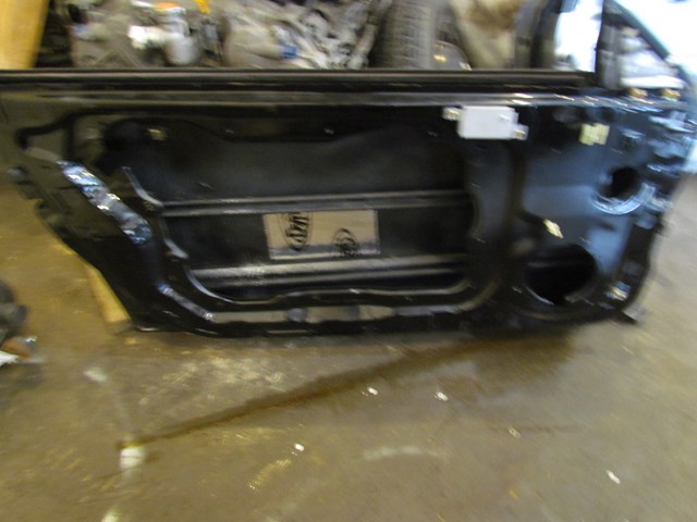 2005 Infiniti G35 Coupe LH Driver Door Shell-Scratched