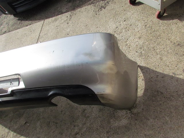 2005 Infiniti G35 Coupe Rear Bumper-Dented