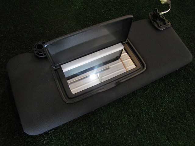 2014 Nissan 370z Nismo Passenger RH Sun Visor
