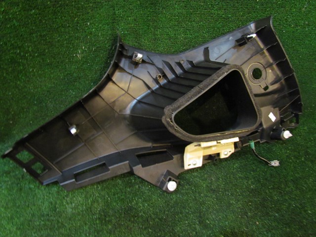 2014 Nissan 370z RH Passenger B & C Pillar Trim