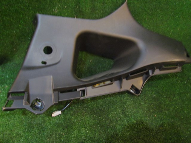 2014 Nissan 370z RH Passenger B & C Pillar Trim