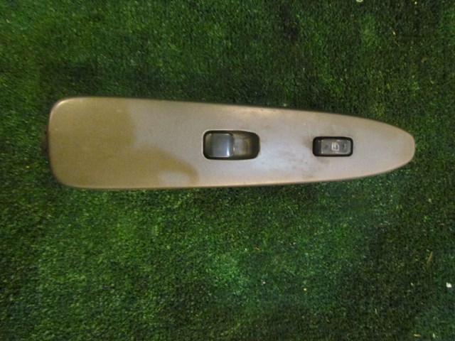 2001 Lexus IS300 Front RH Passenger Door Switch