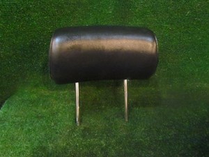 2005 Infiniti G35 Coupe Front RH Passenger Headrest
