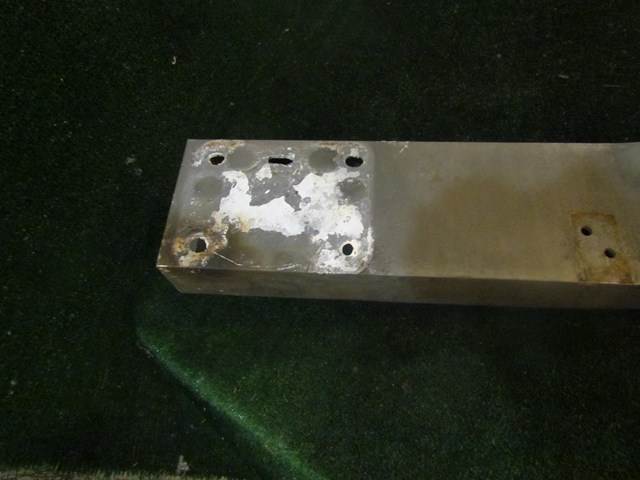 2005 Infiniti G35 Cpe Rear Bumper Reinforcement & LH Mount