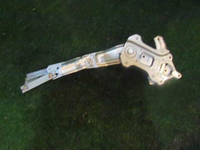 2004 Subaru Forester Rear RH Window Regulator