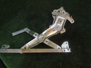2004 Subaru Forester Rear RH Window Regulator