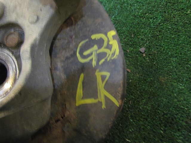 2005 Infiniti G35 Coupe Rear LH Driver Spindle & Shock 