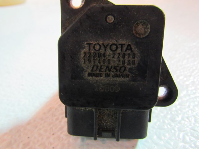 2001 Lexus IS300 MAF Mass Airflow Sensor 22204 22010