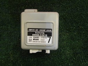 2001 Lexus IS300 Headlight Leveling Module 89960 53010