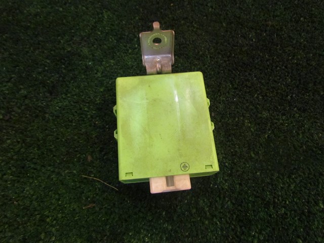 2001 Lexus IS300 Running Light Module 82810 53020