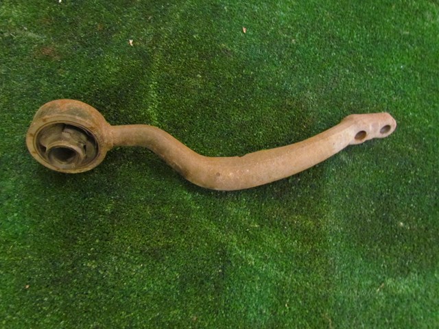 2001 Lexus IS300 Front LH Driver Lower Radius Control Arm