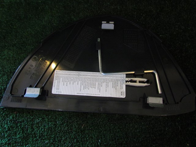 2005 Audi Allroad LH Driver Fuse Box Cover 4B0 857 085 B