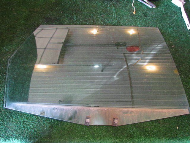 2005 Audi Allroad Rear RH Passenger Door Glass