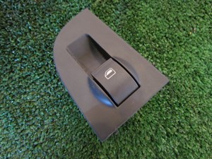 2005 Audi Allroad Rear RH Passenger Door Switch