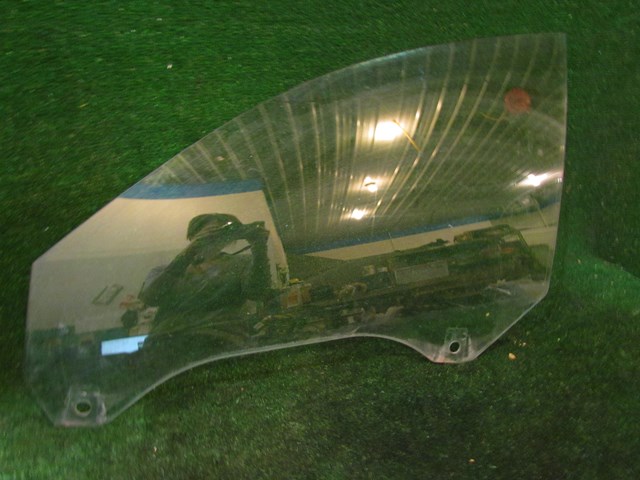 2005 Audi Allroad Front LH Driver Door Glass