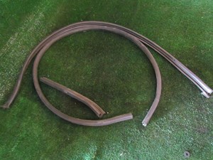 2005 Audi Allroad Hood Seals Set of 4 