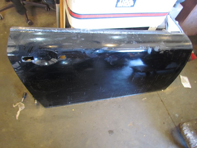 2005 Infiniti G35 Coupe RH Passenger Door-See Details